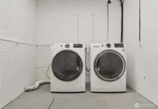 washer and dryer in garage