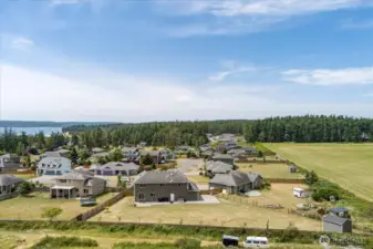Goregous, serene community convenient to Oak Harbor, NAS Whidbey, and Coupeville.