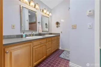 Primary suite