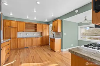 Another view of kitchen with the eating nook off to the right