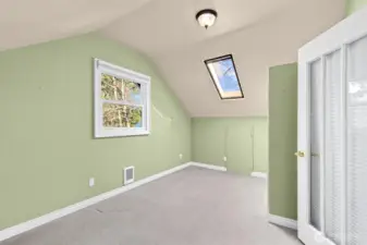 Upstairs bedroom #2