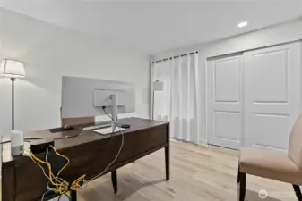 2nd Upstairs Bedroom