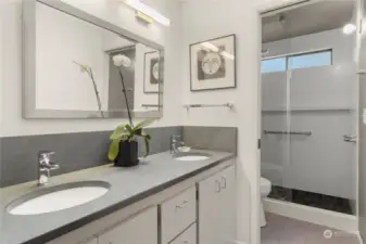 Main floor bathroom, perfect for guests