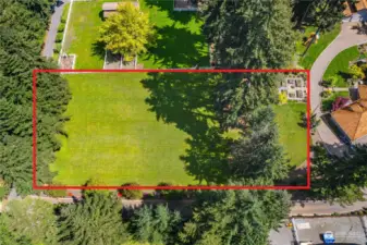 A Rare Find in Bridle Trails! This Sunlit and Open lot awaits your dream home!