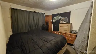 801