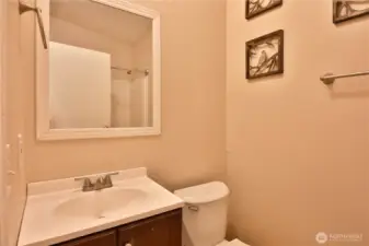 Full Bathroom off the hall.