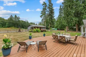 Large back deck is perfect for those BBQ's and entertaining needs.