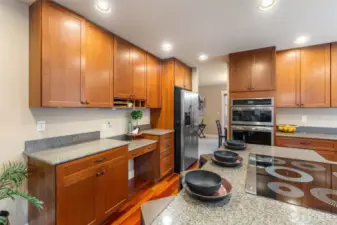Stainless steel appliances and granite countertops!