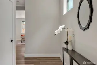 Entry way that provides privacy