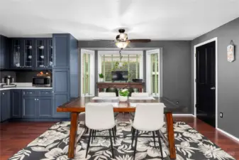 People and plants alike love it here