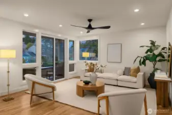 Living/Great Room, Lvl 2