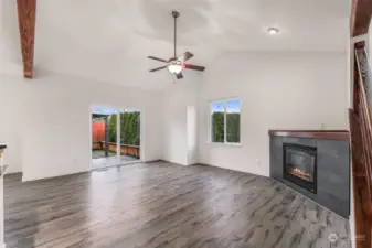 Fan and fireplace in living area