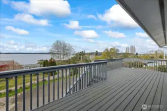 Another deck pic.