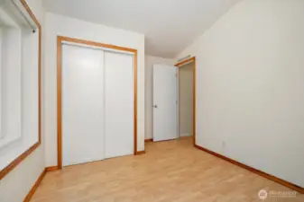 Guest bedroom closet