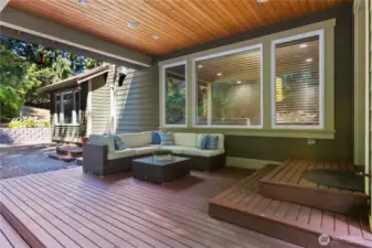 Patio off the eat in kitchen