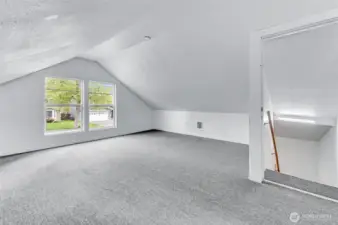 Upstairs bonus room above garage, not inlcluded in SF.