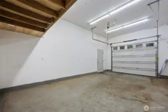 A view insidet the detached shop/garage