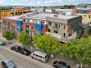 With no rental cap or restrictions, you can invest smart here whether you're looking for a long-term tenant or an AirBNB!