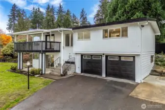 Living large in the Marine View Hills of Federal Way