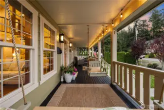 Big covered porch with porch-swing, room for furniture!