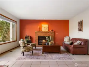 Sit down in the coxy family room and curl up with a book in front of the gas fireplace or just stare out the window to the amazing lake view.