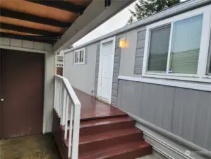 Porch/Deck Entry