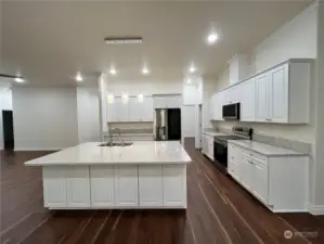 Open Kitchen