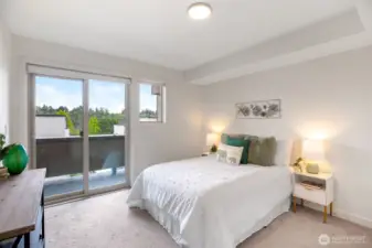 Second bedroom.