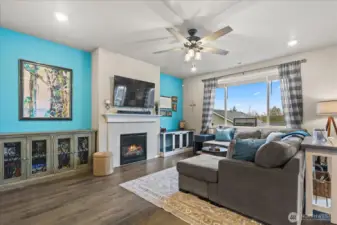 Plenty of natural light.