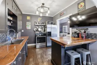 Check out this kitchen! Welcome, all chefs!