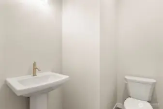 Photographs are for illustrative purposes only. Features, finishes, interior/exterior colors, landscaping and floorplan shown may vary from actual homes built