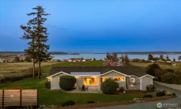 Twilight creeps in and peace settles over the countryside. Welcome home.