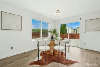 Beaming Dining