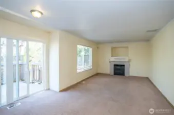 Family Room W/Gas Fireplace Eat in Space