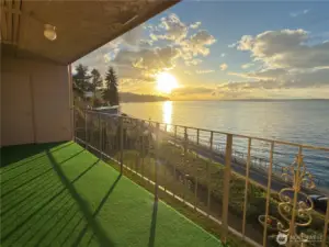 Enjoy the setting sun on your covered deck.