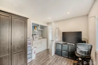 Utility room/bonus 5th room