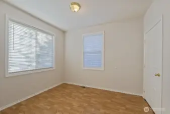 MIL Great Room