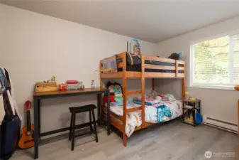 Ssecondary bedroom, or flex room for a home office.