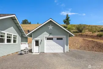 There is a detached 396 sq ft garage/shop fully sheetrocked, insulated and heated for year around comfort.