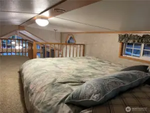 And this is the other side of the loft