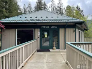 Fireside Lodge