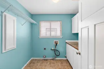 2nd Floor Laundry Room