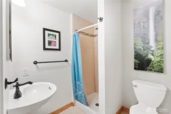 Upstairs Bathroom