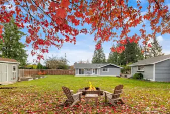 Firepit included!