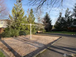 Small park with infant/toddler swings off 132nd Pl (not shown on Google)