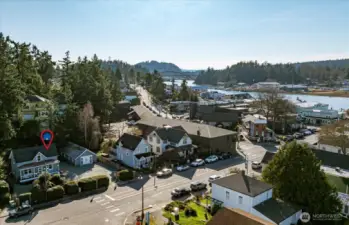 Perfectly positioned just a block from the waterfront, this home sits along the charming street that leads directly into the heart of La Conner’s historic downtown.