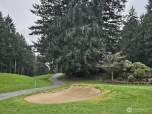 Riviera Club Amenities - Golf Course