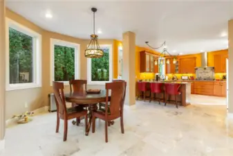 Large breakfast area off kitchen.