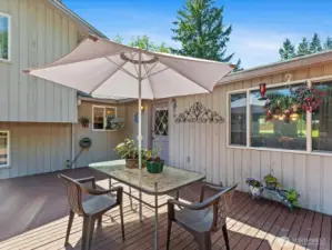 Entertain with Ease Just off Bonus Room