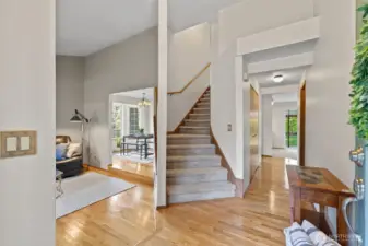 Vaulted Ceilings and Welcoming Foyer!